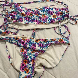 Frankie’s bikinis London Bandeau String Bikini Top size M  bottoms XS